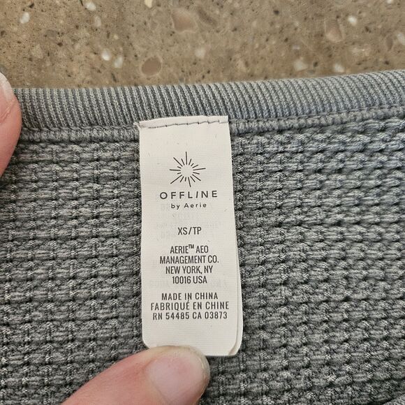 OFFLINE by AERIE Shirt Womens Xs Green Cropped Waffle Henley Snap Long Sleeve - Picture 6 of 9